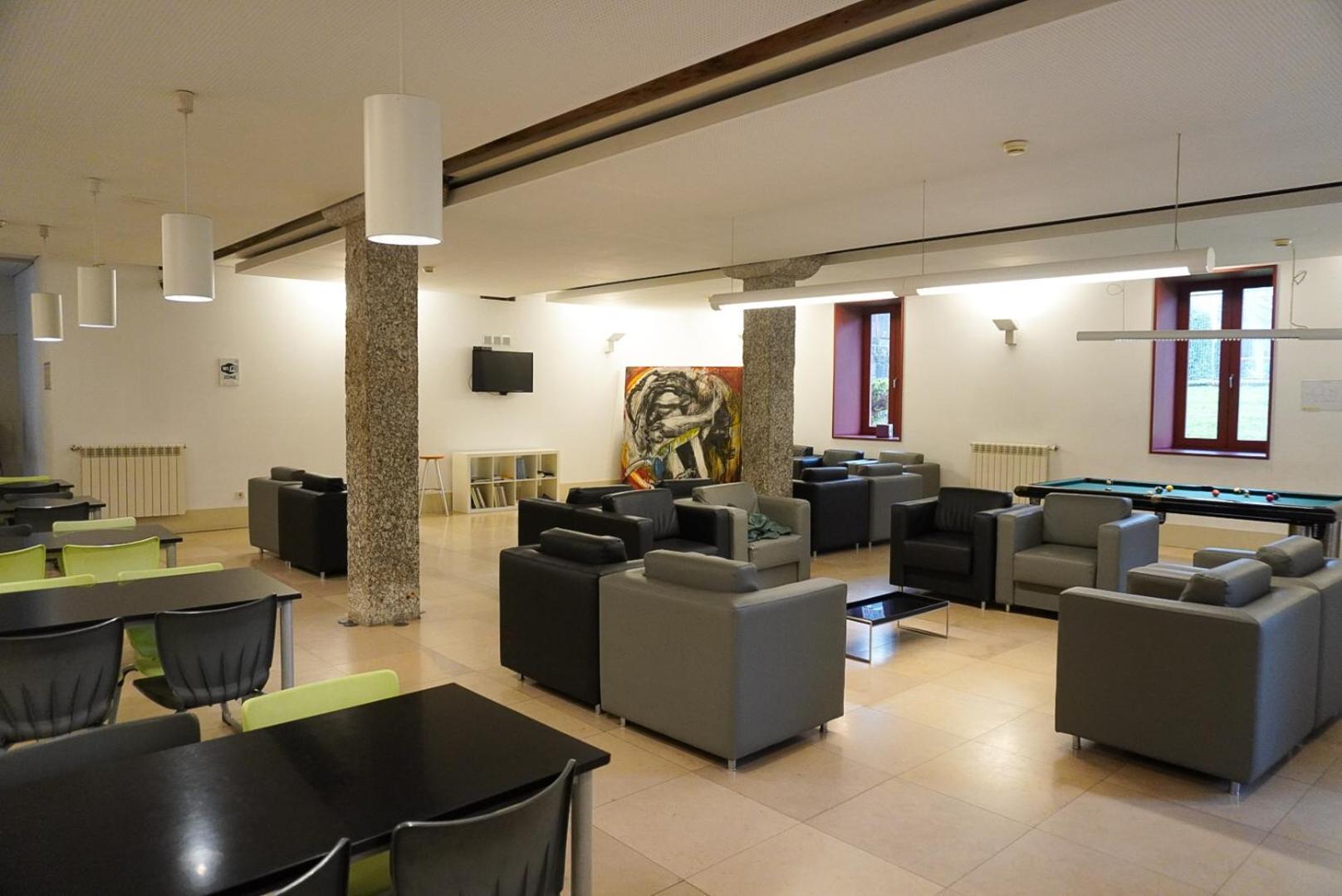 Hi Guimaraes - Pousada De Juventude Екстериор снимка